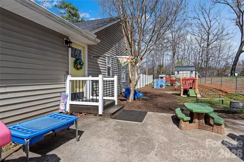 160 Newman Rd, Elkin, NC 28621 photo 32