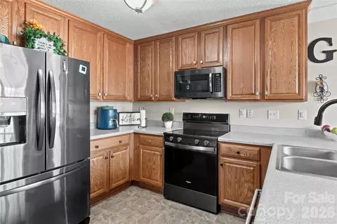160 Newman Rd, Elkin, NC 28621 photo 13