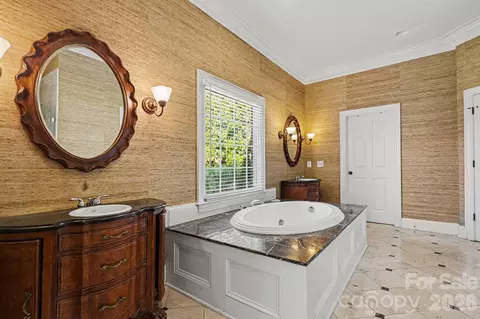 Bath - 7609 Windaliere Dr, Cornelius, NC 28031 photo 2 of 7