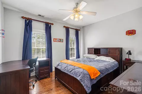Bedroom - 7609 Windaliere Dr, Cornelius, NC 28031 photo 4 of 7