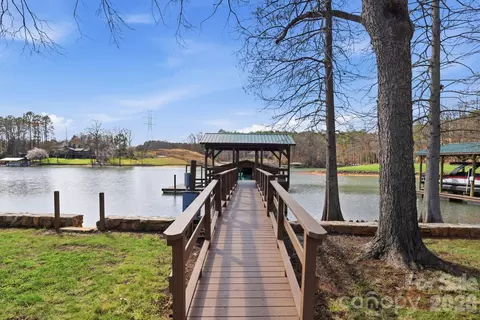 236 Apache Rd, Troutman, NC 28166 photo 6