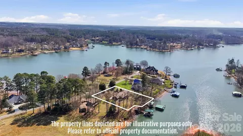 236 Apache Rd, Troutman, NC 28166 photo 2
