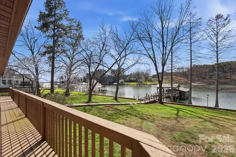 236 Apache Rd, Troutman, NC 28166 photo 3