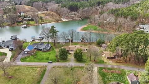 236 Apache Rd, Troutman, NC 28166 photo 15