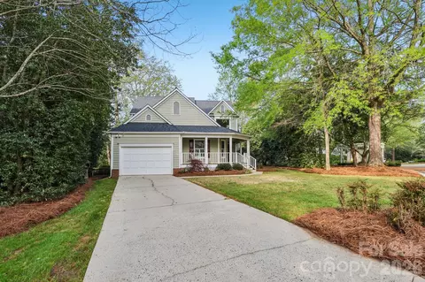 206 Millingport Ln, New London, NC 28127