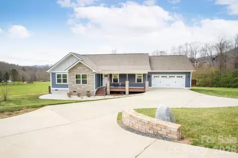 311 Hookers Gap Rd, Candler, NC 28715