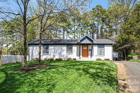 3516 Birch Ct, Charlotte, NC 28205