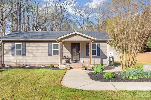 1755 Earl Dr, Fort Mill, SC 29715