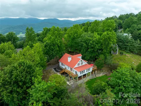 197 Fairview Dr, Traphill, NC 28685