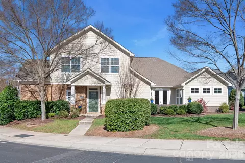 4419 Forest Gate Ln, Charlotte, NC 28270