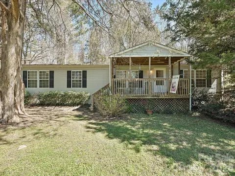 9836 Southwinds Dr, Fort Mill, SC 29707