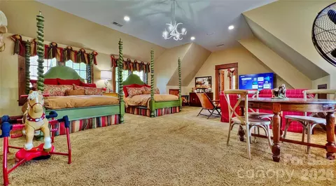 Bedroom - 538 Chestertown Dr, Mill Spring, NC 28756 photo 7 of 12