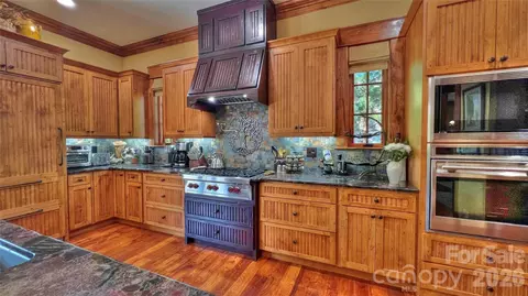 Kitchen - 538 Chestertown Dr, Mill Spring, NC 28756 photo 3 of 5