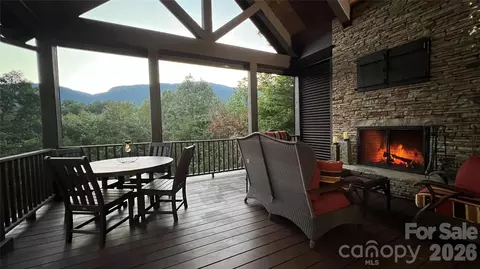Exterior - 538 Chestertown Dr, Mill Spring, NC 28756 photo 6 of 7