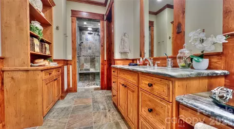 Bath - 538 Chestertown Dr, Mill Spring, NC 28756 photo 7 of 8