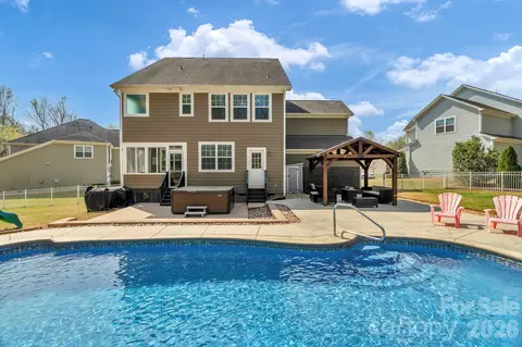 3729 Methodist Church Ln, Waxhaw, NC 28173