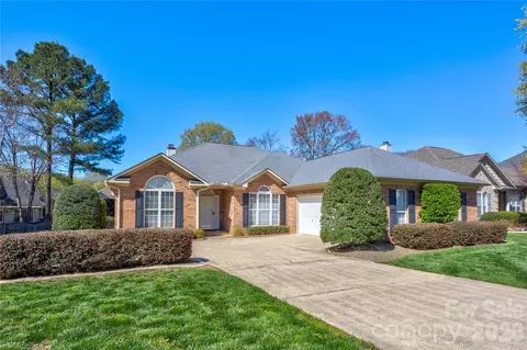 580 Gatsby Nw Pl NW, Concord, NC 28027