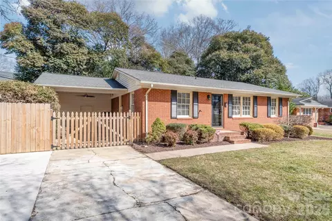 717 Stanfield Dr, Charlotte, NC 28210