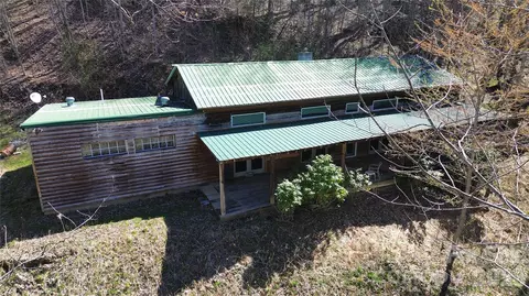 17619 Nc 209 Hwy, Hot Springs, NC 28743