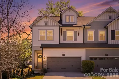 2538 Barry St, Charlotte, NC 28205