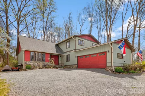 27 Spring Hill Cir, Arden, NC 28704