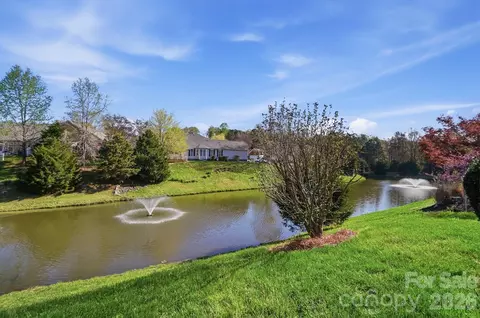 View/Area - 415 Garnet Ct, Fort Mill, SC 29708 photo 3 of 4