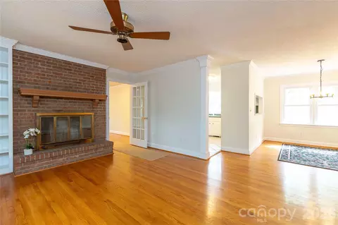 Living - 1224 Loop Rd, Hookerton, NC 28538 photo 3 of 4
