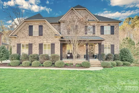 13404 Long Common Pkwy, Huntersville, NC 28078