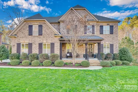 13404 Long Common Pkwy, Huntersville, NC 28078