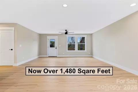 Living - 97 Lee Dotson Rd, Fairview, NC 28730 photo 3 of 7
