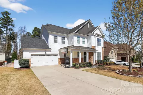 1818 Sutter Creek Dr, Waxhaw, NC 28173