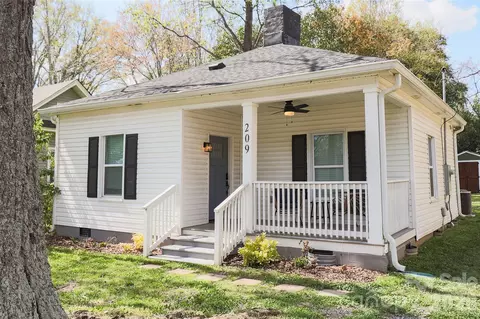 209 Columbia Ave, Rock Hill, SC 29730
