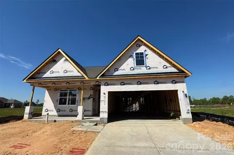 3057 Constitution Ln, Gastonia, NC 28056