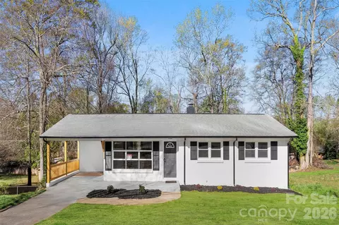 1105 Stanton Dr, Shelby, NC 28150