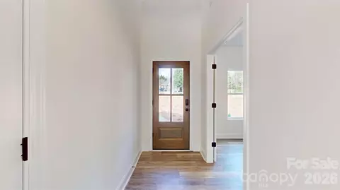 Entry Way - 2902 Sweetgrass Ln, Monroe, NC 28112 photo 3 of 8