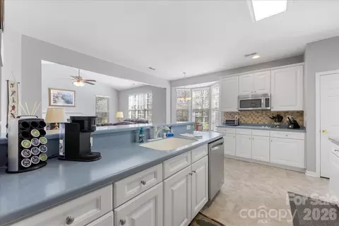 Kitchen - 355 Garnet Ct, Fort Mill, SC 29708 photo 1 of 6