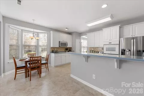 Kitchen - 355 Garnet Ct, Fort Mill, SC 29708 photo 2 of 6