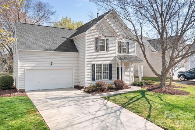 10115 Glencrest Dr, Huntersville, NC 28078