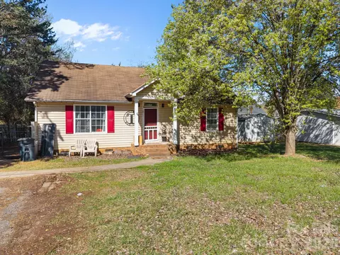 430 Stutts Rd, Mooresville, NC 28117