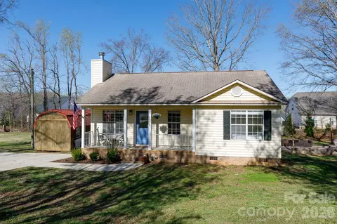 1095 Deer Track Dr, Rock Hill, SC 29732