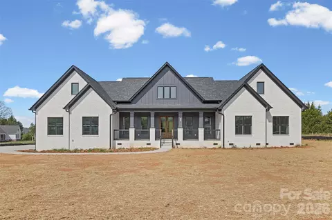254 Triple Ponds Ct, Clover, SC 29710