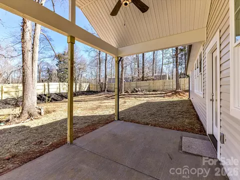 185 Flat Stone Dr, Clover, SC 29710 photo 31