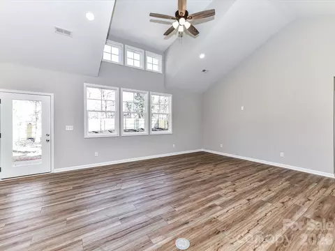 185 Flat Stone Dr, Clover, SC 29710 photo 5