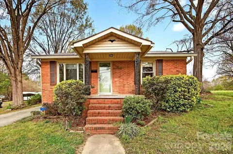 199 Mckinnon Ne Ave NE, Concord, NC 28025