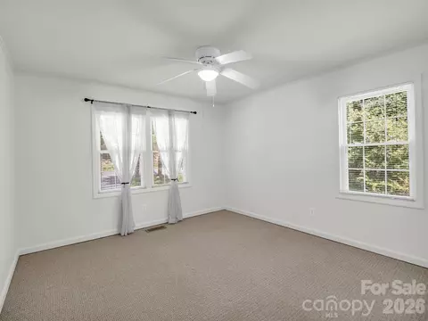 Bedroom - 260 Warrior Dr, Tryon, NC 28782 photo 6 of 10