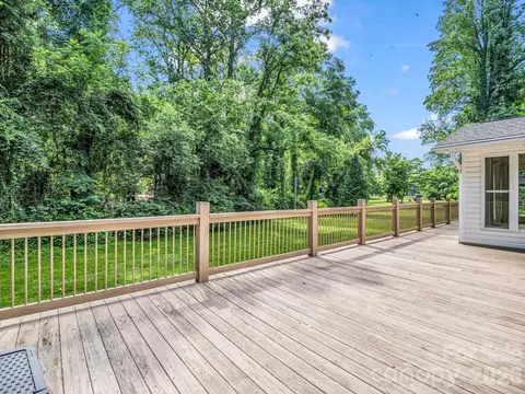 Exterior - 260 Warrior Dr, Tryon, NC 28782 photo 5 of 8