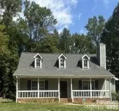6414 Rockshire Dr, Charlotte, NC 28227