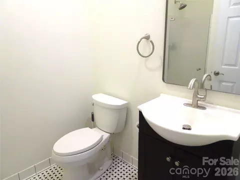 Bath - 35 Sheffield Pl, Brevard, NC 28712 photo 5 of 5