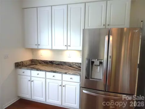 Kitchen - 35 Sheffield Pl, Brevard, NC 28712 photo 3 of 4