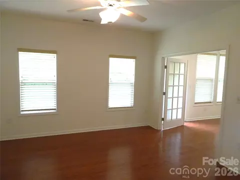 Living - 35 Sheffield Pl, Brevard, NC 28712 photo 5 of 5